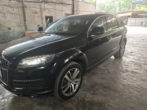 Audi Q7 2011
