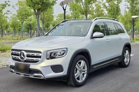 Mercedes-Benz GLB 2022