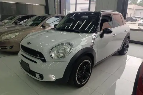 MINI COUNTRYMAN 2016