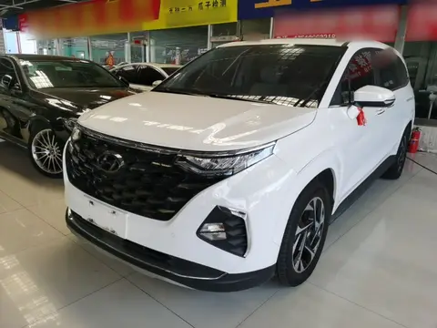 Hyundai Custo 2024